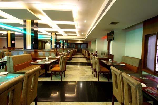 Hotel Sitara Royal Хидерабад Екстериор снимка